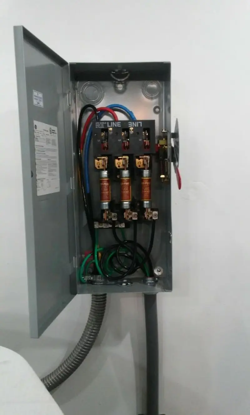 Three-phase disconnect switch installed for Electrical Wiring & Rewiring in Cedar Hills